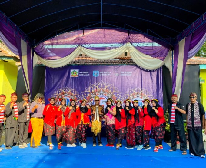 School Anniversary Collaboration : Gebyar Semangat SMA Negeri 1 Sumberasih, SMP Negeri 4 Sumberasih, dan TK Negeri Pembina Sumberasih